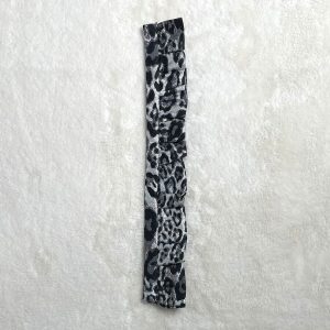 Blondynette-volantee-leopard-brillant-trente-centimetres