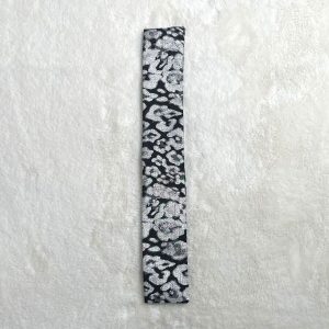 Blondynette-simple-leopard-brillant-trente-centimetres