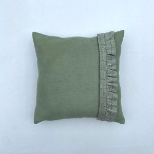 Coussin-Barcelone-carre-blondynette-verte-carreaux-volant