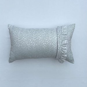 Coussin-Lille-rectangulaire-blondynette-tonsurton-leopard-blanc-volant